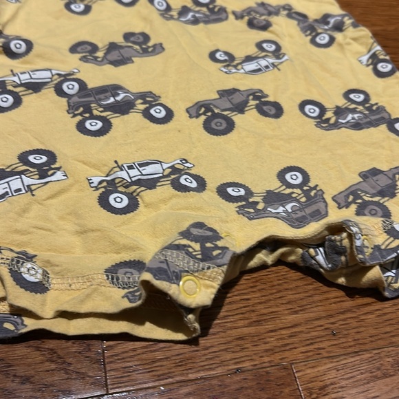 Baby romper 18 m - Picture 3 of 6